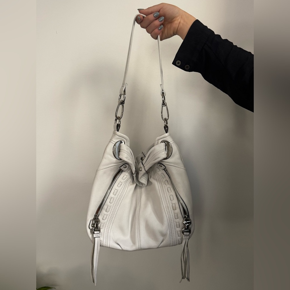 White false Leather Shoulder Bag - Elegant Everyday Carry